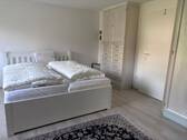 Schlafzimmer im Untergeschoss - 