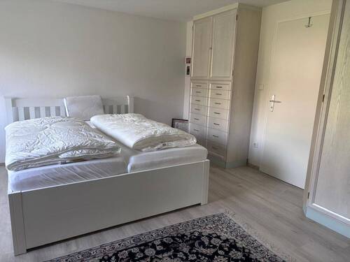 Schlafzimmer im Untergeschoss - 