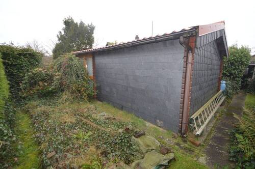 Rückseite Party-Hütte - 