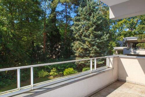 Blick vom Balkon - 3 Zimmer Etagenwohnung in Berlin-Grunewald