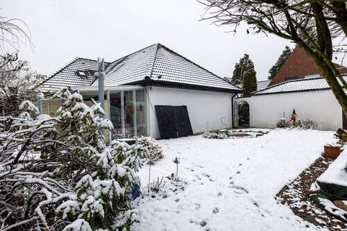 Garten - 4 Zimmer Einfamilienhaus zum Kaufen in Lemwerder