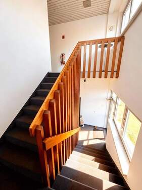 Treppenaufgang Büros - 