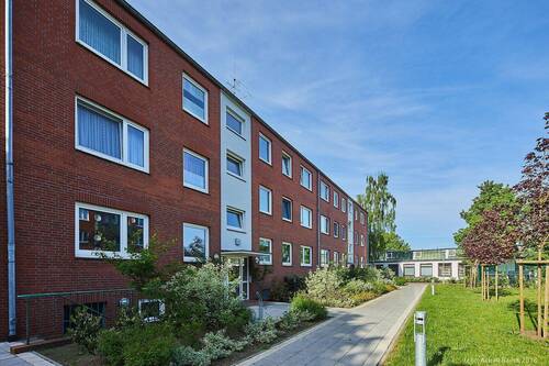 AB180035.jpg - 3- Zimmerwohnung mit Balkon in Neumünster Süd