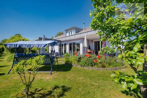 11 - Zuhause ankommen in Bietingen! Traumhaus mit großem Garten, frei ca. Dezember 2026