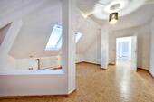 Zimmer2 - Schlachtensee: Weitläufige 3-Zimmer-Altbauwohnung mit Dachterrasse inkl. Galerie - BEZUGSFREI
