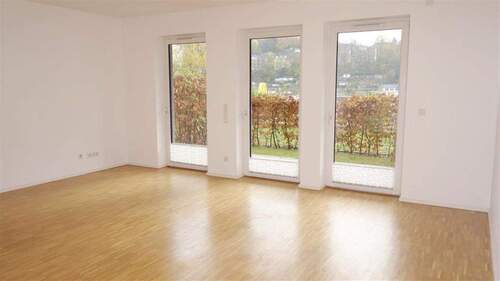 Großer Wohnbereich / Terrasse - Etagenwohnung mit 86,90 m² in Wuppertal zur Miete
