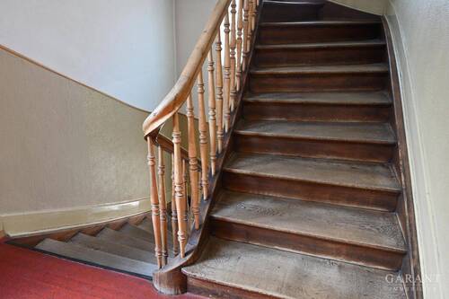 Wunderbare Holztreppe - 