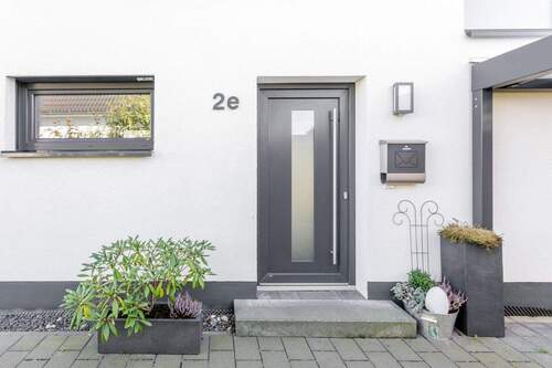 Eingangsbereich.jpg - 4 Zimmer Einfamilienhaus in Ahrensburg