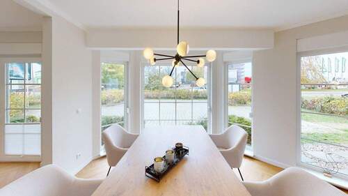 SH180_Var.D_Essbereich(2) - 