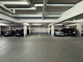 Tiefgaragenstellplatz - 