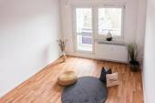 Wohnzimmer Vergleichswohnung - 2 Zimmer Etagenwohnung zur Miete in Chemnitz
