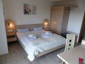 Zimmer_5 - 