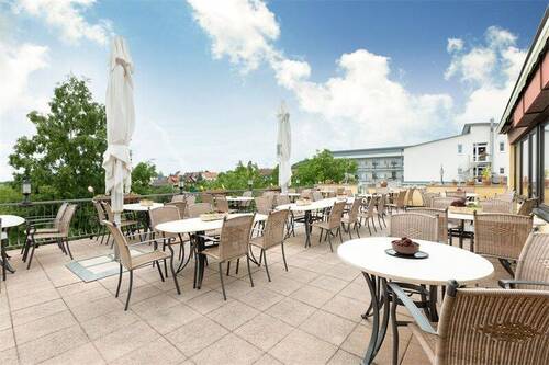 Wunderschöne Terrasse - 9 Zimmer Hotel, Pension, Gasthof zum Kaufen in Gleiszellen-Gleishorbach