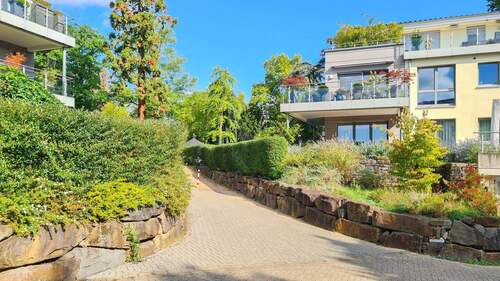 Weg durch den Park - Terrassenwohnung mit 78,00 m² in Königswinter zum Kaufen