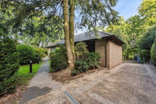 Außenansicht - Einfamilienhaus mit 328,00 m² in Osnabrück zum Kaufen