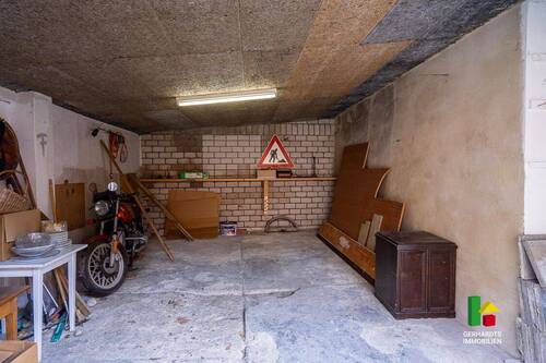Garage - 