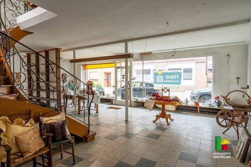 Ladenlokal - Einfamilienhaus in Brüggen zum Kaufen