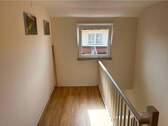 Bild 2 - 2 Zimmer Etagenwohnung zur Miete in Fellbach