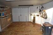 Garage 2 - 