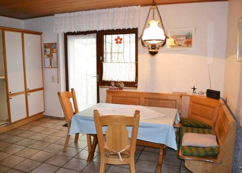 Küchenteilansicht - Doppelhaushälfte mit 164,00 m&sup2; in Wegberg zum Kaufen