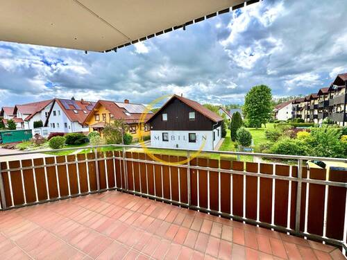 Balkon - 3 Zimmer Etagenwohnung zur Miete in Gera
