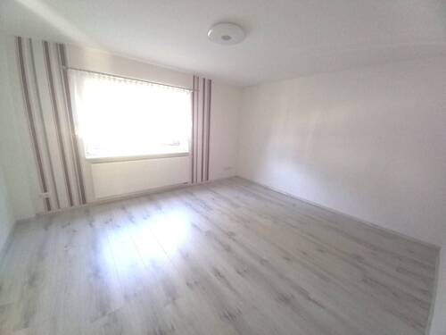 WE 1i.jpg - Mehrfamilienhaus, Wohnhaus mit 186,00 m² in Waltershausen zum Kaufen