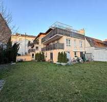 Charmante Erdgeschosswohnung mit eigenem Eingang und sonniger Terrasse - Bad Homburg vor der Höhe