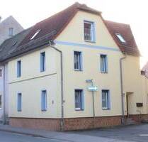 Gut saniertes 3- Fam.- haus, 1 WE vermietet, in guter Innenstadt- Lage.... - Gößnitz