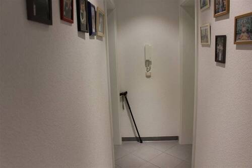 Flur EG- Wohnung - 