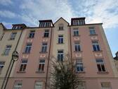 Hausansicht - 3 Zimmer Etagenwohnung zum Kaufen in Rostock