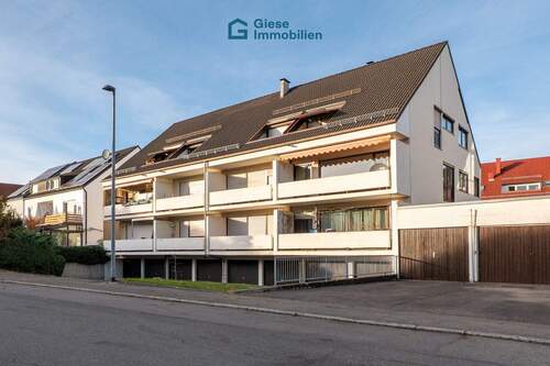 Haus - 3 Zimmer Etagenwohnung zum Kaufen in Filderstadt