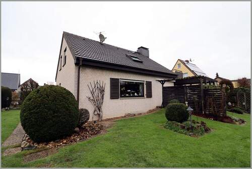 Bild 2 - 4 Zimmer Einfamilienhaus zum Kaufen in Bad Rothenfelde