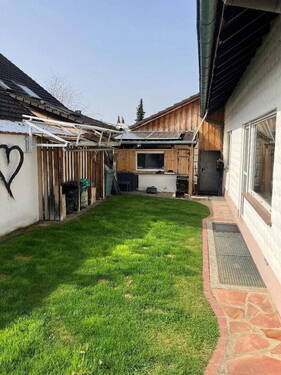 Südwestlicher Aussenbereich - Etagenwohnung mit 144,20 m&sup2; in Wyhl am Kaiserstuhl zum Kaufen