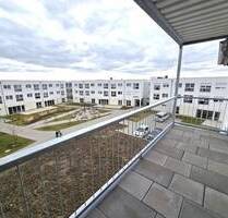 Neue 4- Zimmerwohnung Warmmiete1.482 € mit großem, sonnigen Balkon und Einbauküche - Stetten am kalten Markt