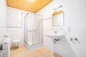 Duschbad - 1 Zimmer Etagenwohnung in Grolsheim