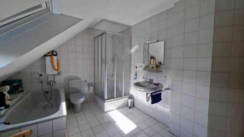 Badezimmer DG - 