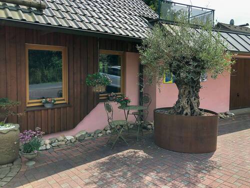 Vorderansicht - 1 Zimmer Mehrfamilienhaus, Wohnhaus in Nümbrecht