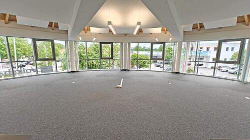 Bürofläche - Zur S-Bahn 250 m - 2.057,00&nbsp;EUR Kaltmiete, ca.&nbsp; 187,00&nbsp;m&sup2;&nbsp;Wohnfl&auml;che