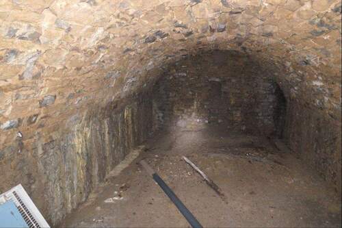 Tiefen-Gewölbekeller - 