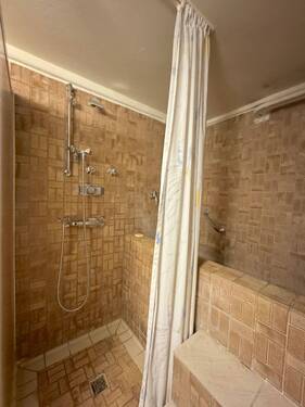 Badezimmer im Keller - 