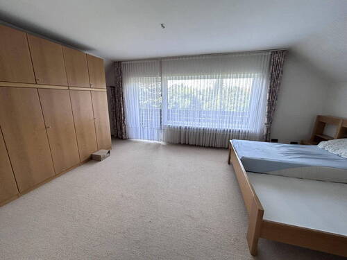 Schlafzimmer mit Loggia - 
