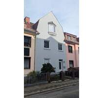 ## 2 Familienhaus, Nähe UNI, ruhige Lage, EBK, DU Bad, Balkon Garten ## - Bremen Osterfeuerberg