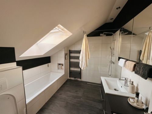 Bad Einliegerwohnung - Einfamilienhaus mit 210,10 m&sup2; in Verden (Aller) zum Kaufen