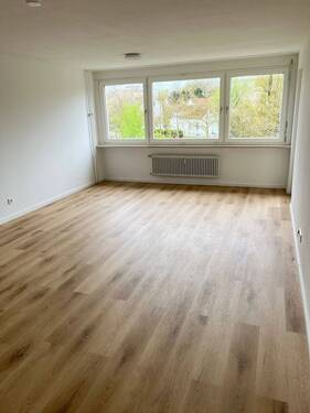 Wohnen - 4 Zimmer Etagenwohnung in Konstanz / Königsbau
