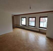 4 Zimmer Wohnung - 600,00 EUR Kaltmiete, ca.  80,00 m² Wohnfläche in Ansbach (PLZ: 91522)