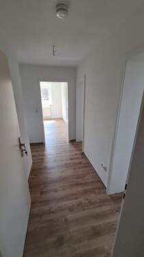 Eingangsbereich/Flur - Sanierte 4-Zimmer-Wohnung ab 01.03.2026 in Marktleuthen