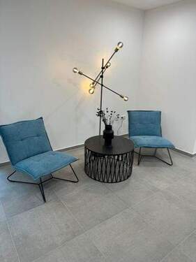 Flur - Büro in Schmiechen