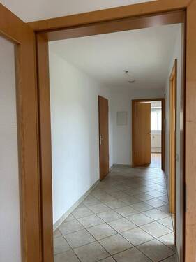Der Flur - 2 Zimmer Etagenwohnung zur Miete in Dingolfing