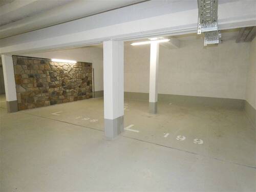 Tiefgarage - 