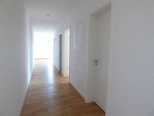 Flur - 4 Zimmer Etagenwohnung in Leipzig